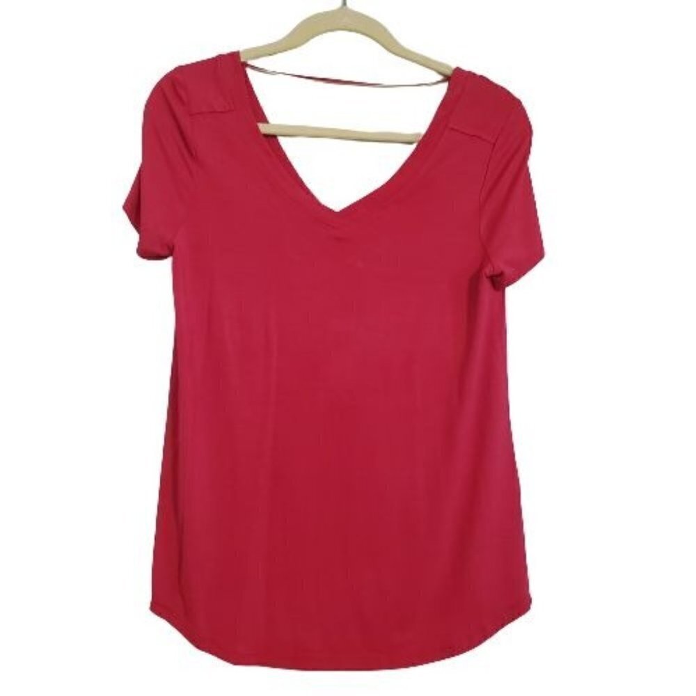 Cable & Gauge short sleeve top size M NWT